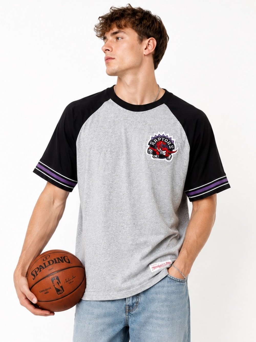 Mitchell & Ness Toronto Raptors Retro Dino Logo Raglan T-Shirt NBA HW Classics